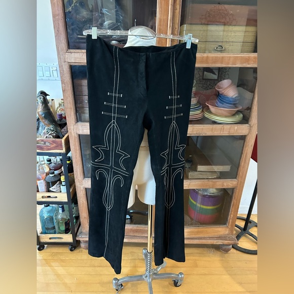 bebe Pants - BEBE Boot-Cut Leather Trousers with Front Leg Split & White Stitching, Sz 10